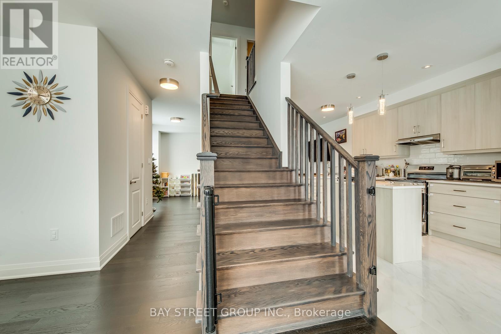 3049 Merrick Road, Oakville, Ontario  L6H 7G1 - Photo 31 - W12745434