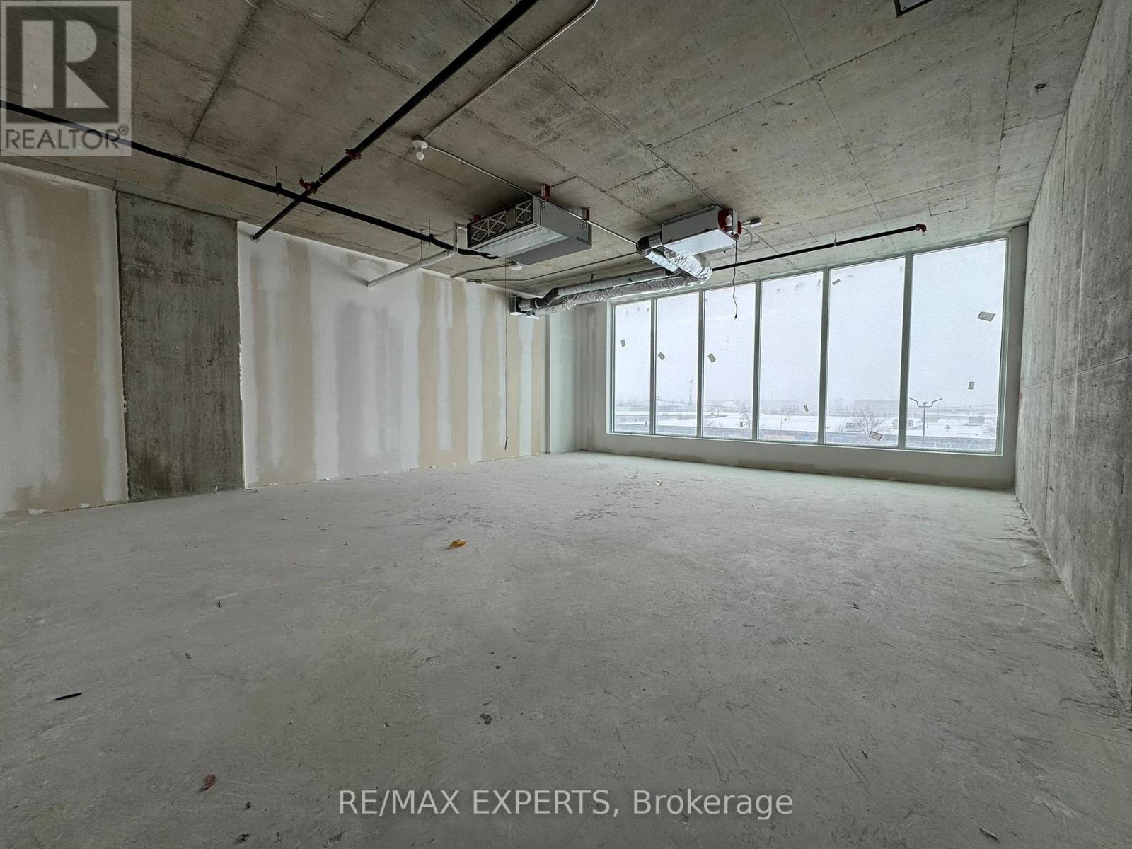 204 - 600 Dixon Road, Toronto, Ontario  M9W 1J1 - Photo 15 - W12745438