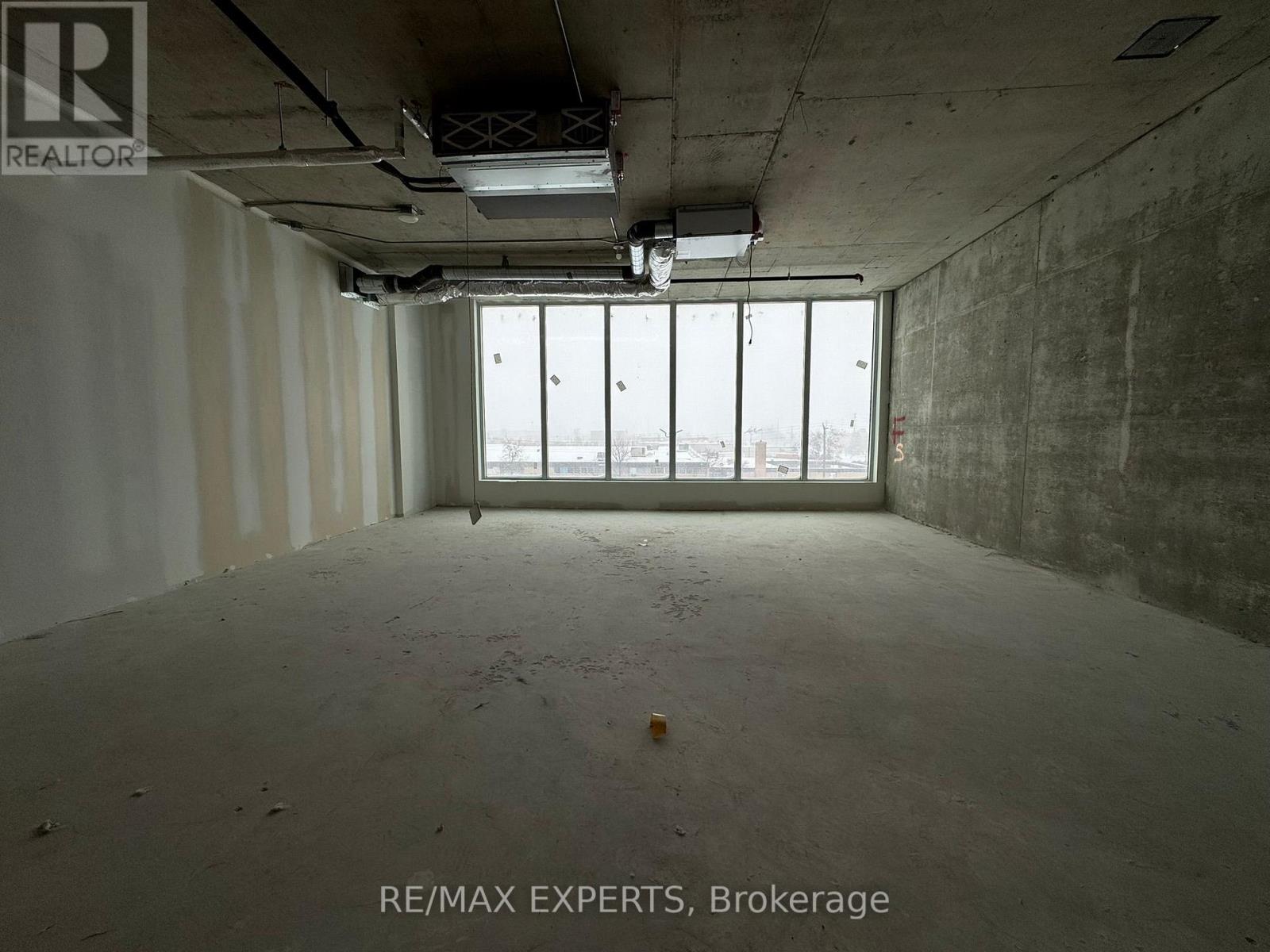 204 - 600 Dixon Road, Toronto, Ontario  M9W 1J1 - Photo 16 - W12745438