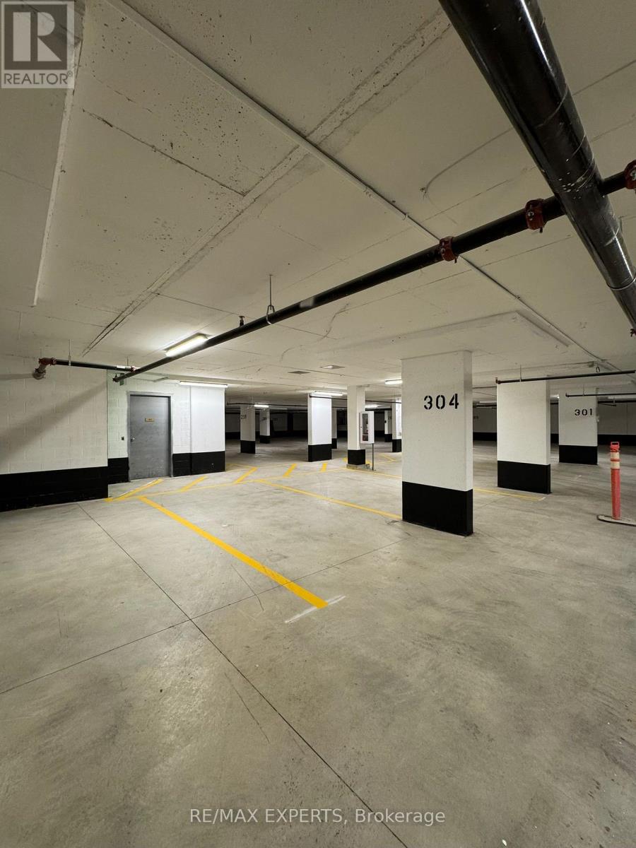 204 - 600 Dixon Road, Toronto, Ontario  M9W 1J1 - Photo 18 - W12745438