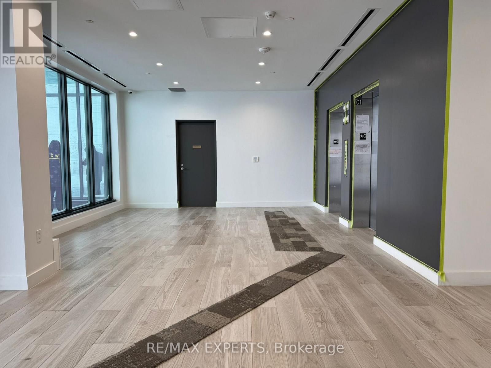 204 - 600 Dixon Road, Toronto, Ontario  M9W 1J1 - Photo 7 - W12745438