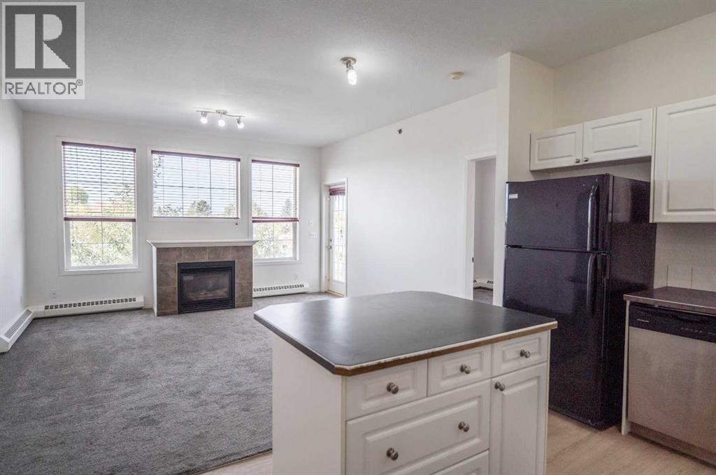 310, 1000 Applevillage Court Se, Calgary, Alberta  T2A 7Z4 - Photo 4 - A2262965