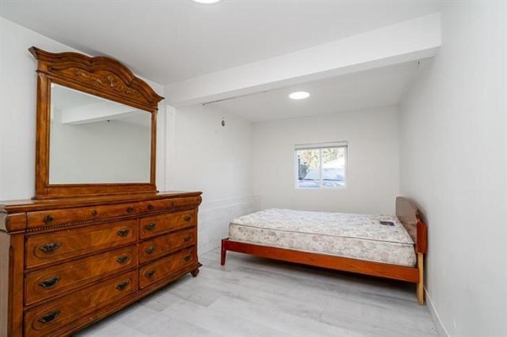 4660 202 Street, Langley, British Columbia  V3A 5J3 - Photo 10 - R3085005