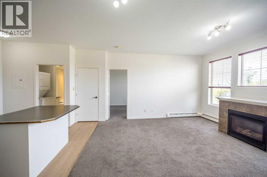 310, 1000 Applevillage Court Se, Calgary, Alberta  T2A 7Z4 - Photo 10 - A2262965