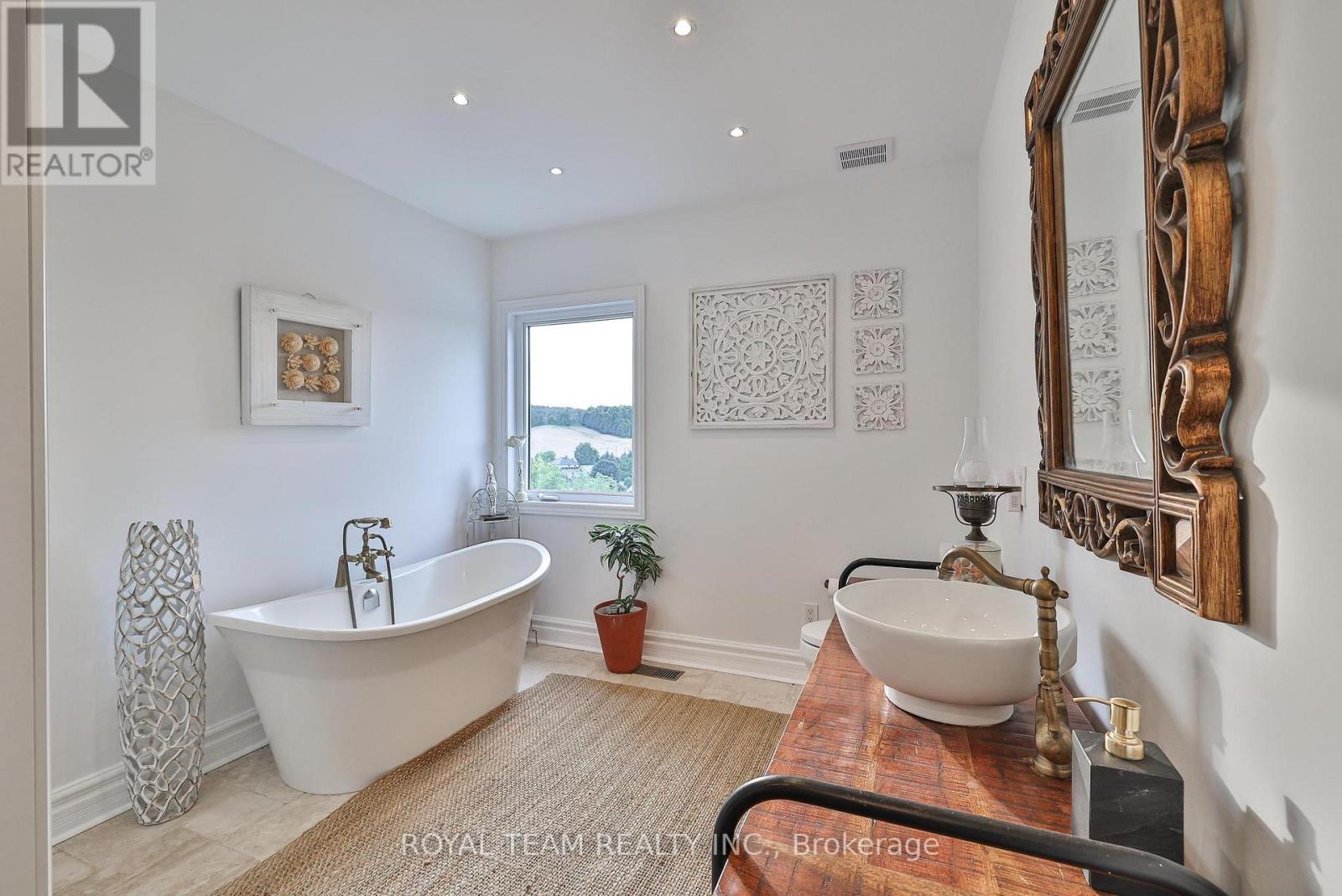 388303 Sideroad 20 Side Road, Mono, Ontario  L9W 6W1 - Photo 23 - X12745436