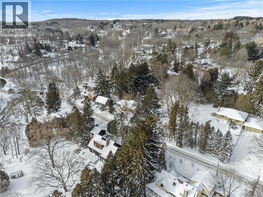 3 Fallsview Road, Hamilton, Ontario  L9H 5J7 - Photo 42 - 40802021