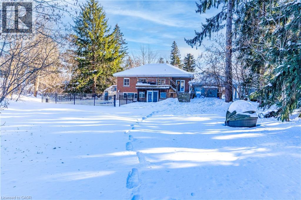 3 Fallsview Road, Hamilton, Ontario  L9H 5J7 - Photo 38 - 40802021