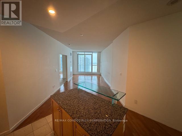 3403 - 208 Queens Quay W, Toronto, Ontario  M5J 2Y5 - Photo 6 - C12745470