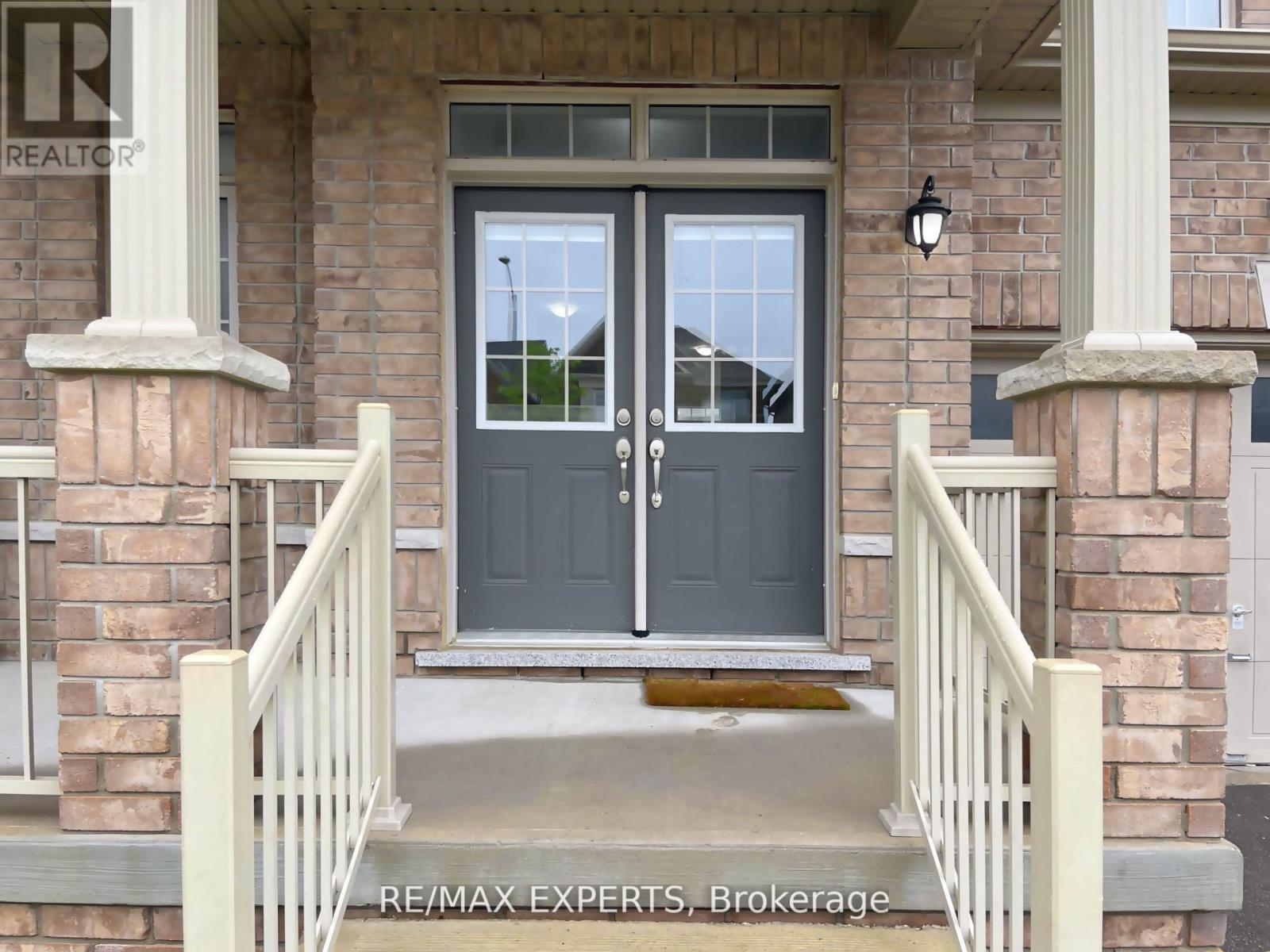 2217 Lozenby Street, Innisfil, Ontario  L9S 0M9 - Photo 2 - N12745476