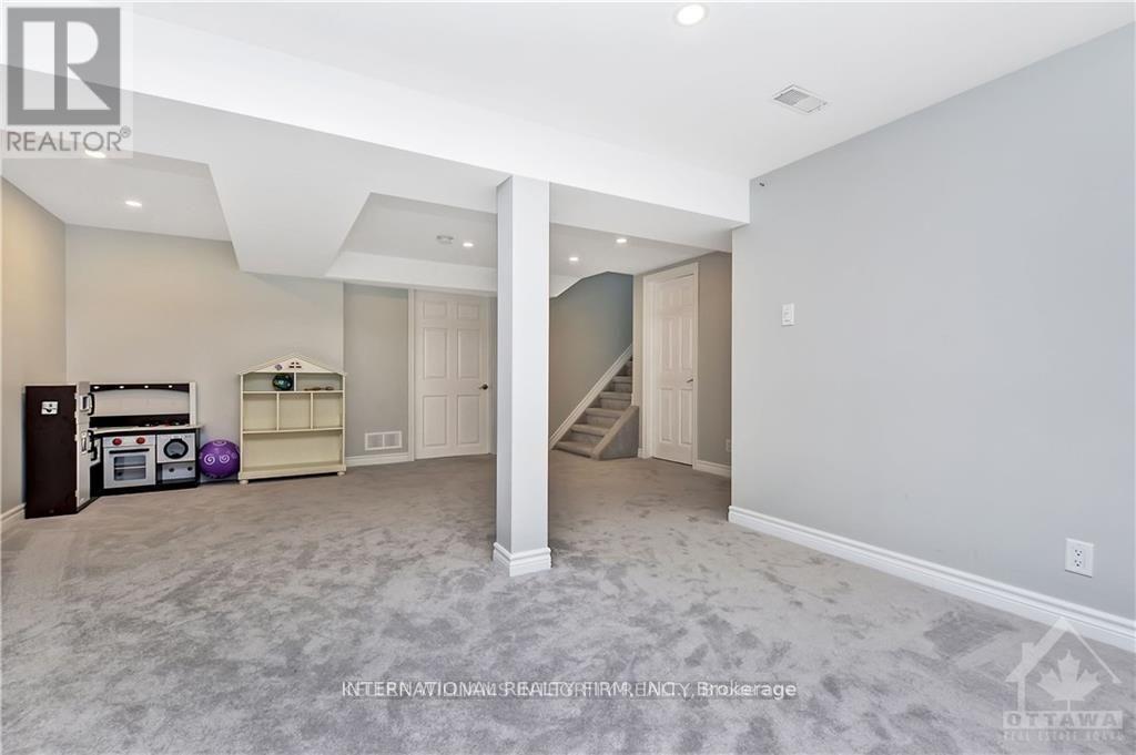 5 Murphy Court, Ottawa, Ontario  K2W 1B7 - Photo 10 - X12745456