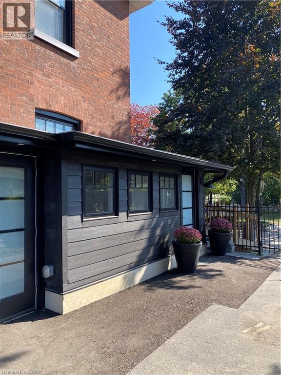 157 St. Paul Avenue Unit# B, Brantford, Ontario  N3T 4G3 - Photo 2 - 40802111