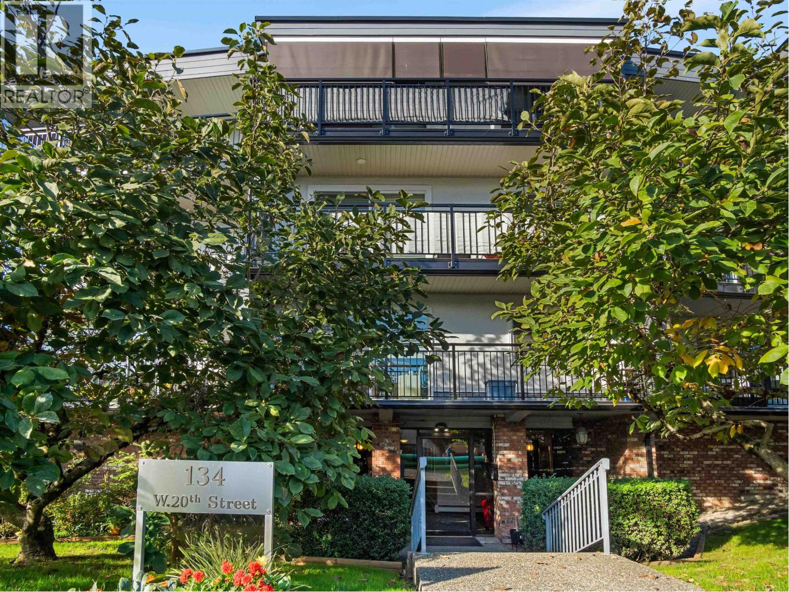 306 134 W 20th Street, North Vancouver, British Columbia  V7M 1Y4 - Photo 24 - R3085123