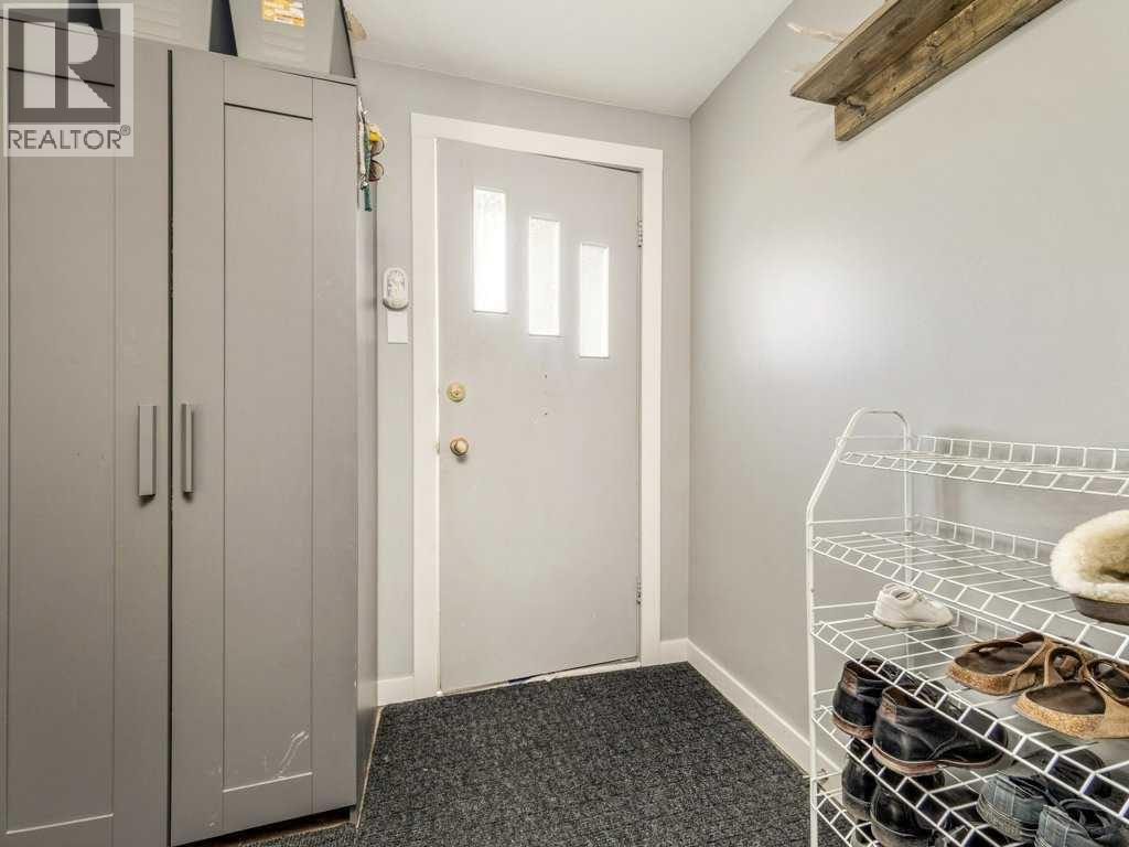 1026 7 Street N, Lethbridge, Alberta  T1H 1Y9 - Photo 5 - A2282346