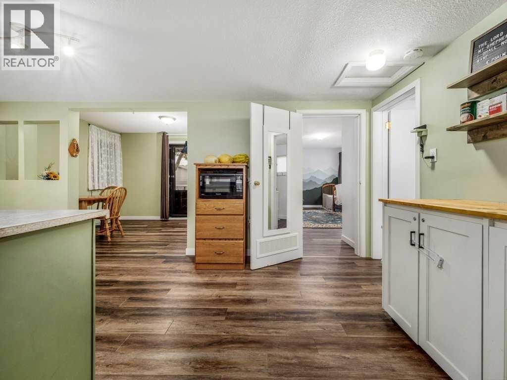 1026 7 Street N, Lethbridge, Alberta  T1H 1Y9 - Photo 11 - A2282346