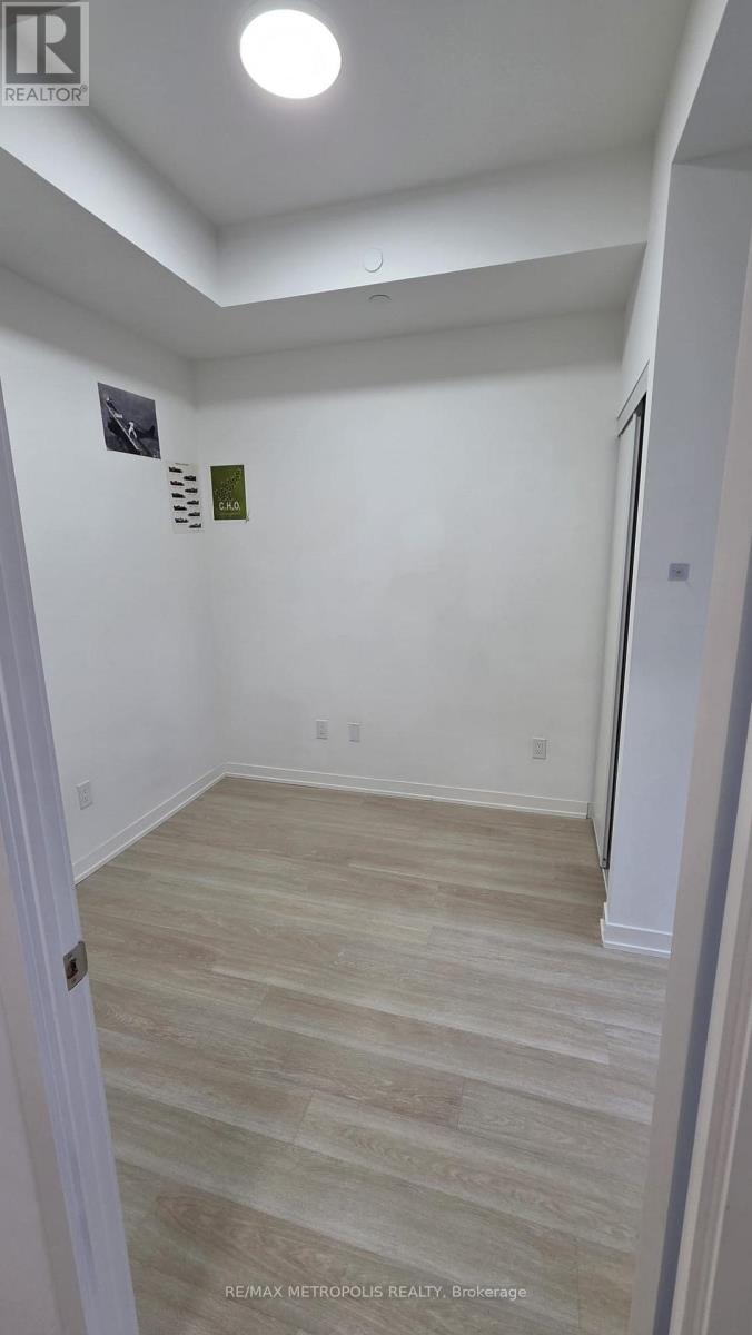 501 - 500 Wilson Avenue, Toronto, Ontario  M3H 0E5 - Photo 6 - C12745492