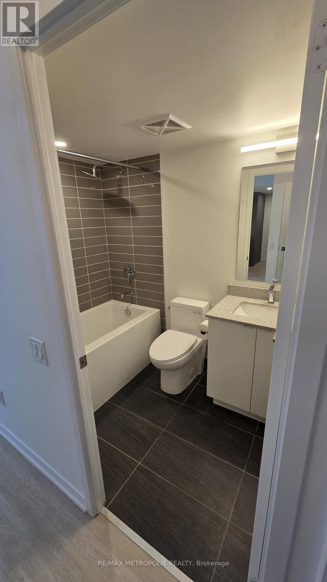 501 - 500 Wilson Avenue, Toronto, Ontario  M3H 0E5 - Photo 7 - C12745492