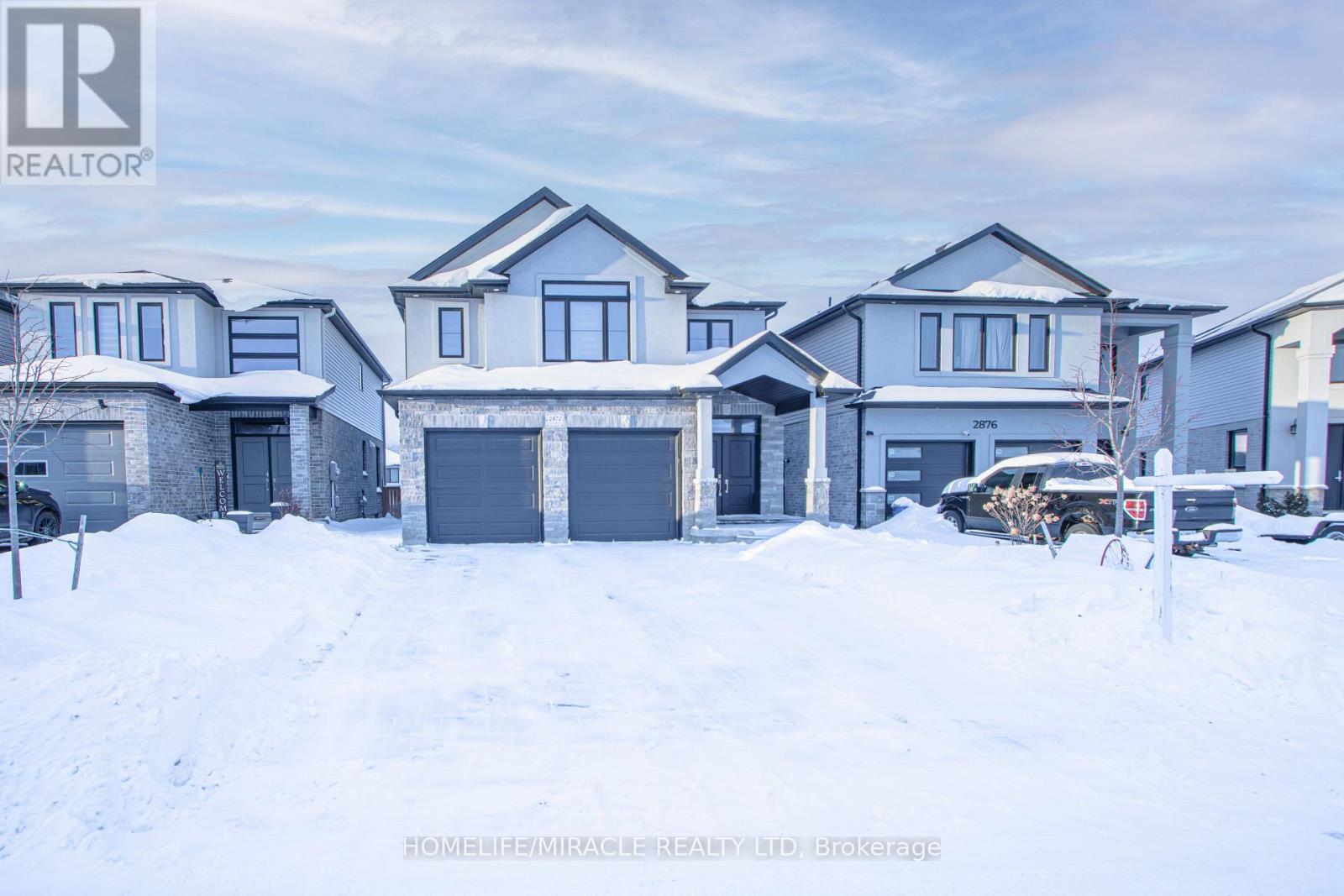 2872 Doyle Drive, London South, Ontario  N6M 0G7 - Photo 3 - X12745484