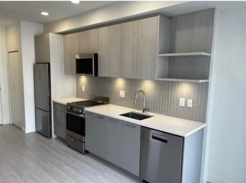 10777 E 138 Street, Surrey, British Columbia  V3T 0T5 - Photo 1 - R3085090