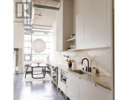 318 - 637 LAKE SHORE BOULEVARD W, Toronto, Ontario