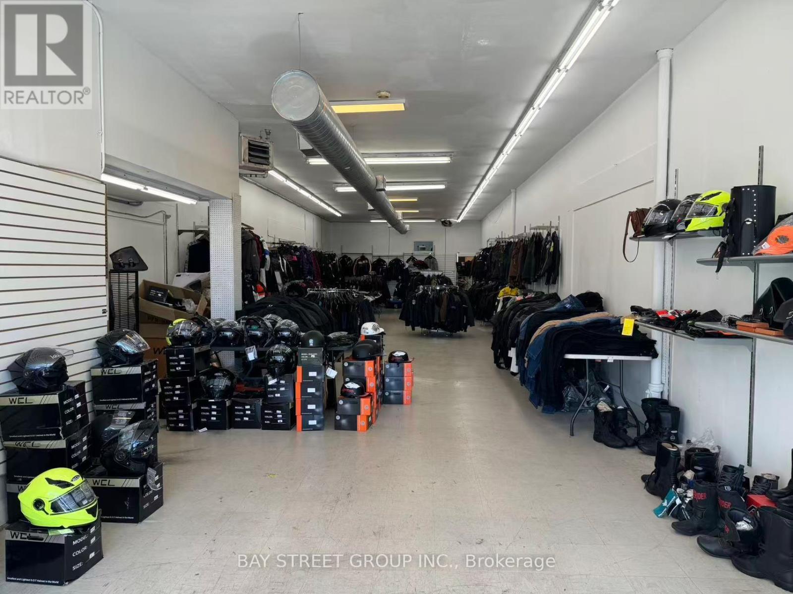 1097 Victoria Park Avenue, Toronto, Ontario  M4B 2K2 - Photo 3 - E12745530