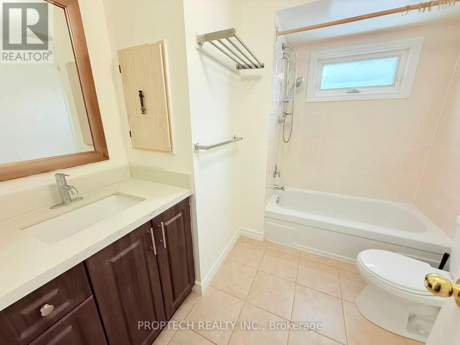 49 Carey Crescent, Markham, Ontario  L3R 3E6 - Photo 18 - N12745514