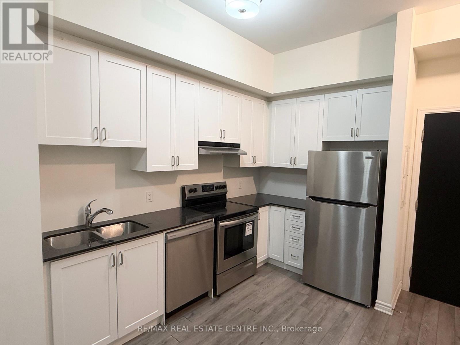 108 - 200 Lagerfeld Drive, Brampton, Ontario  L7A 5G5 - Photo 5 - W12745512