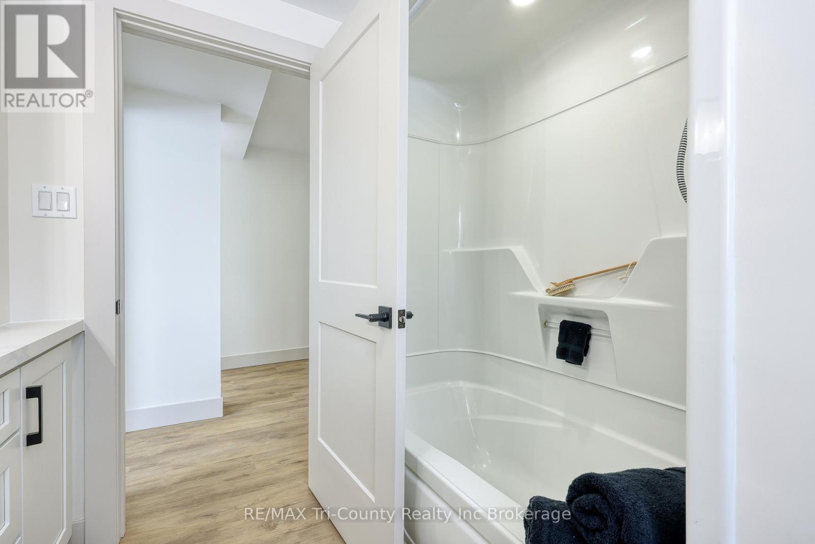 50307 Talbot Line, Malahide, Ontario  N5H 2R1 - Photo 18 - X12736204