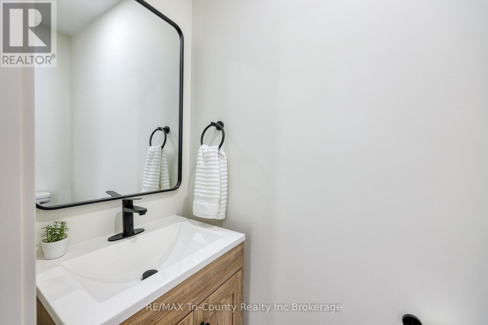 50307 Talbot Line, Malahide, Ontario  N5H 2R1 - Photo 21 - X12736204