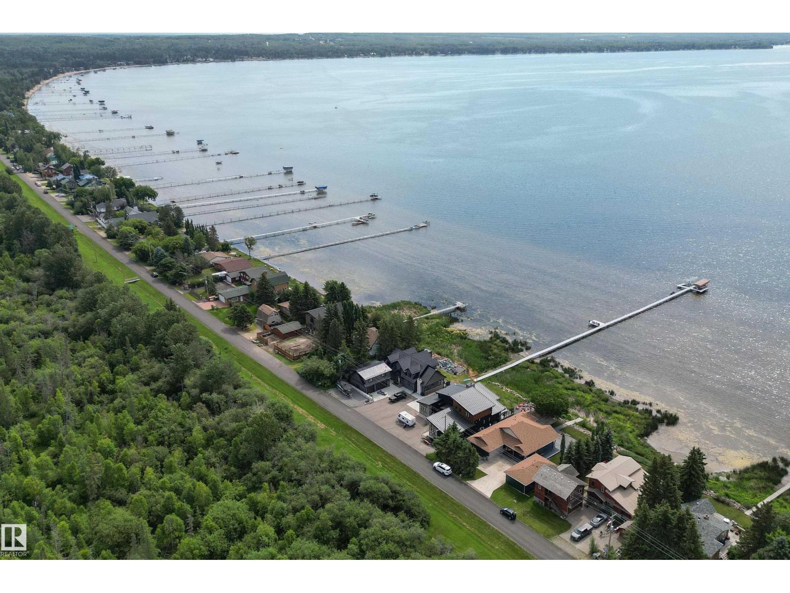 103 Argentia Beach, Rural Wetaskiwin County, Alberta  T0C 2C0 - Photo 2 - E4466706