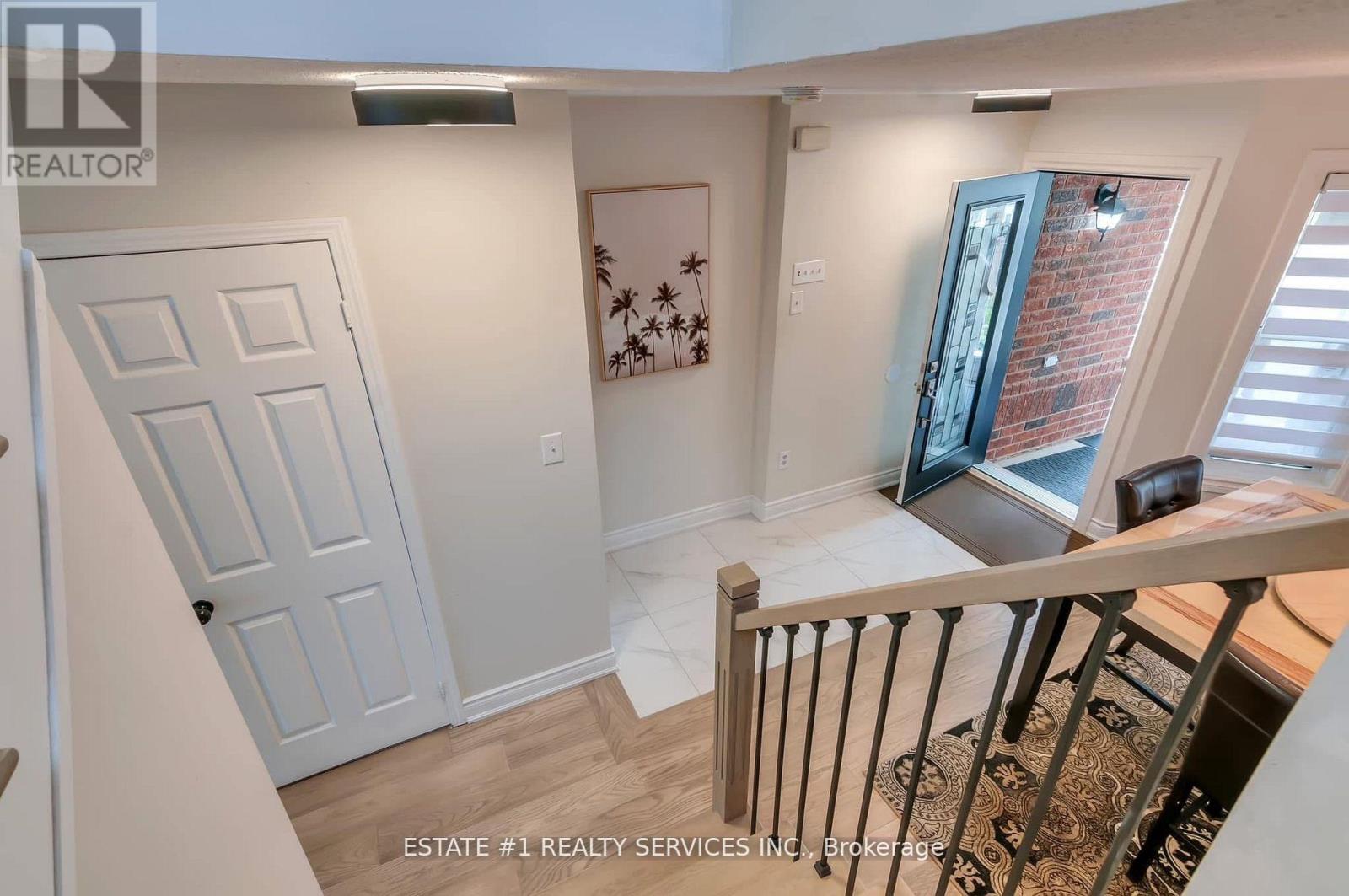 68 Ponymeadow Way, Brampton, Ontario  L6X 0M3 - Photo 16 - W12726800