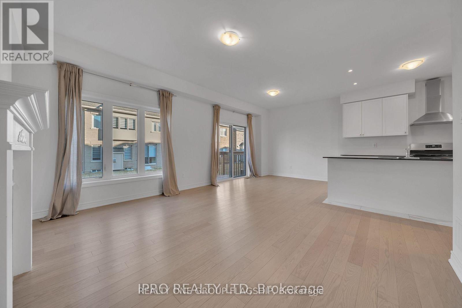 3950 Koenig Road, Burlington, Ontario  L7M 0Z8 - Photo 19 - W12745548