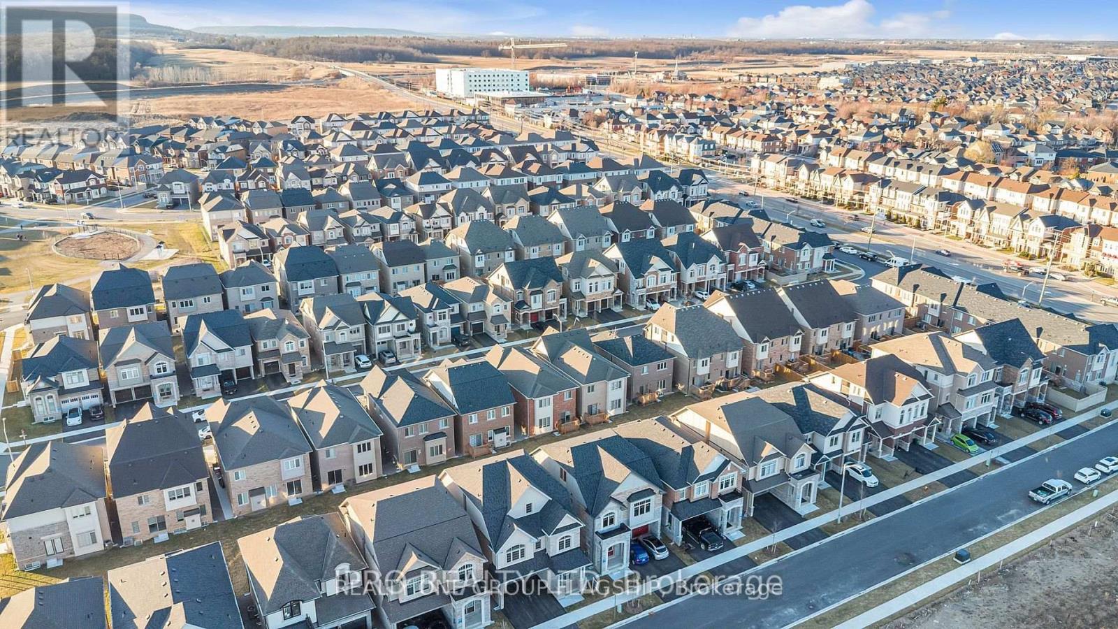 3950 Koenig Road, Burlington, Ontario  L7M 0Z8 - Photo 45 - W12745548