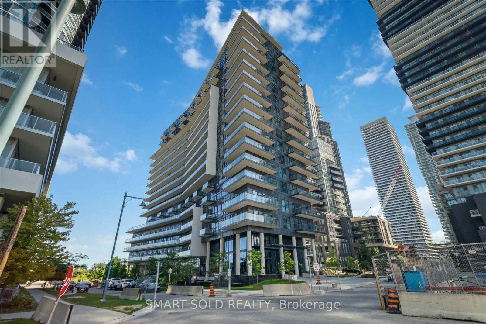 1206 - 39 Annie Craig Drive, Toronto, Ontario  M8V 0C5 - Photo 2 - W12745552