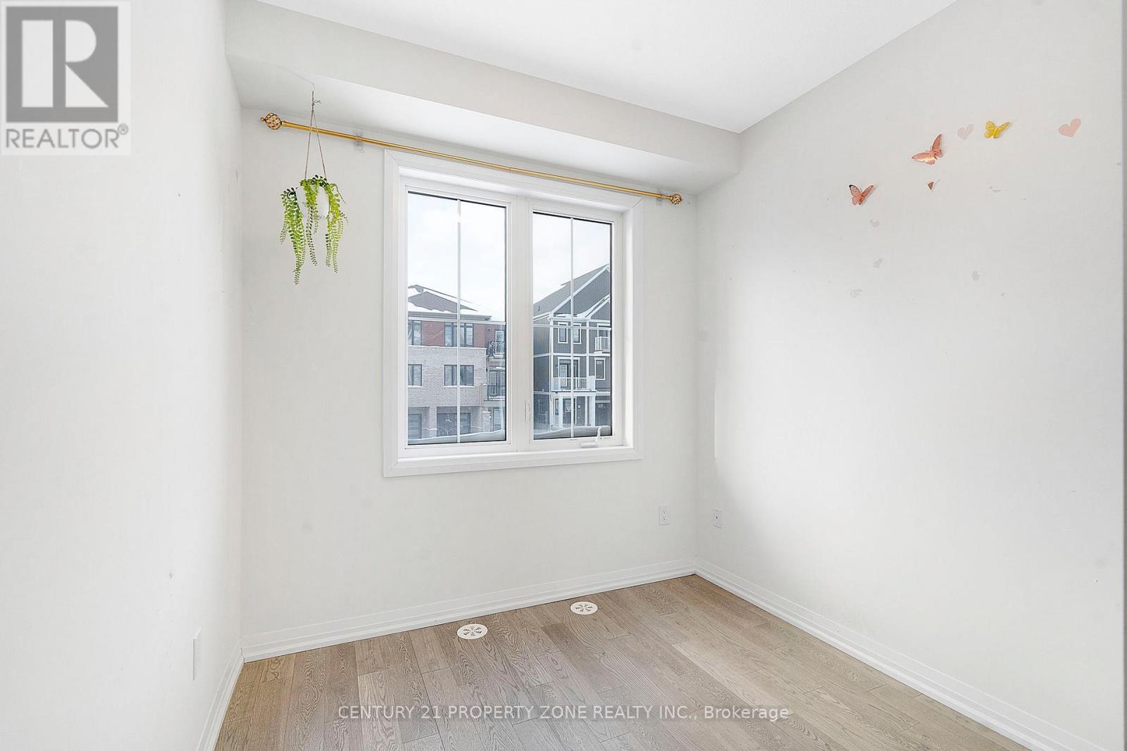 75 Norwich Crescent, Haldimand, Ontario  N3W 0J4 - Photo 17 - X12745556