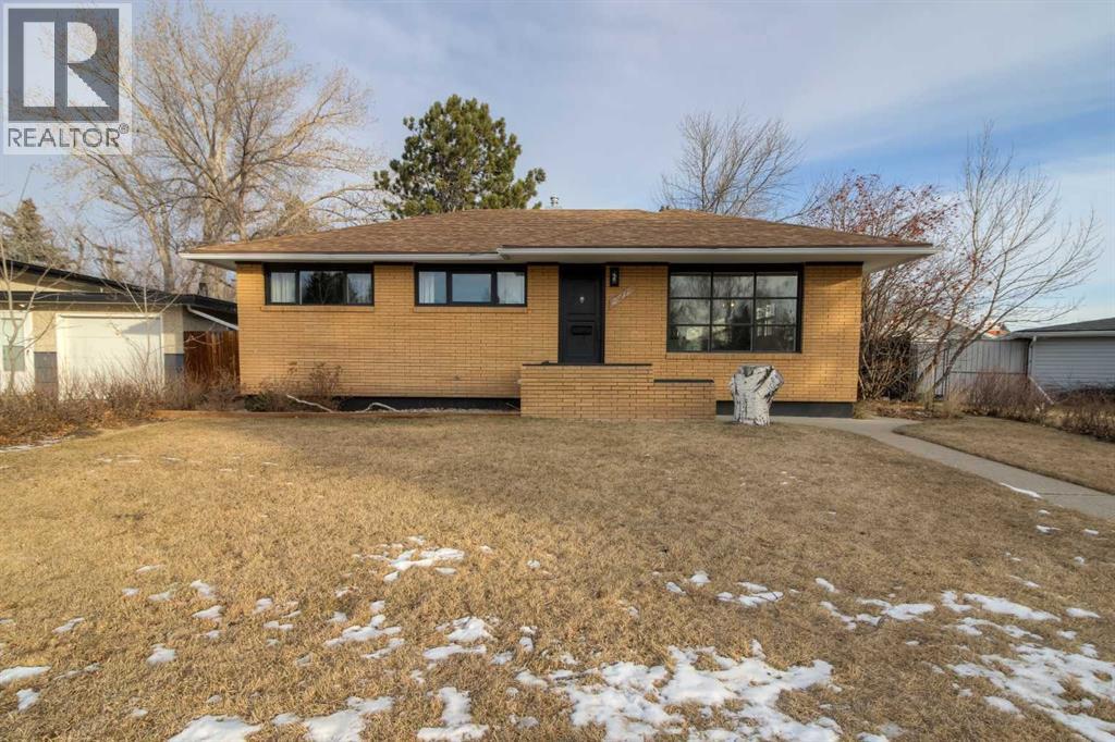 2517 13 Avenue S, Lethbridge, Alberta