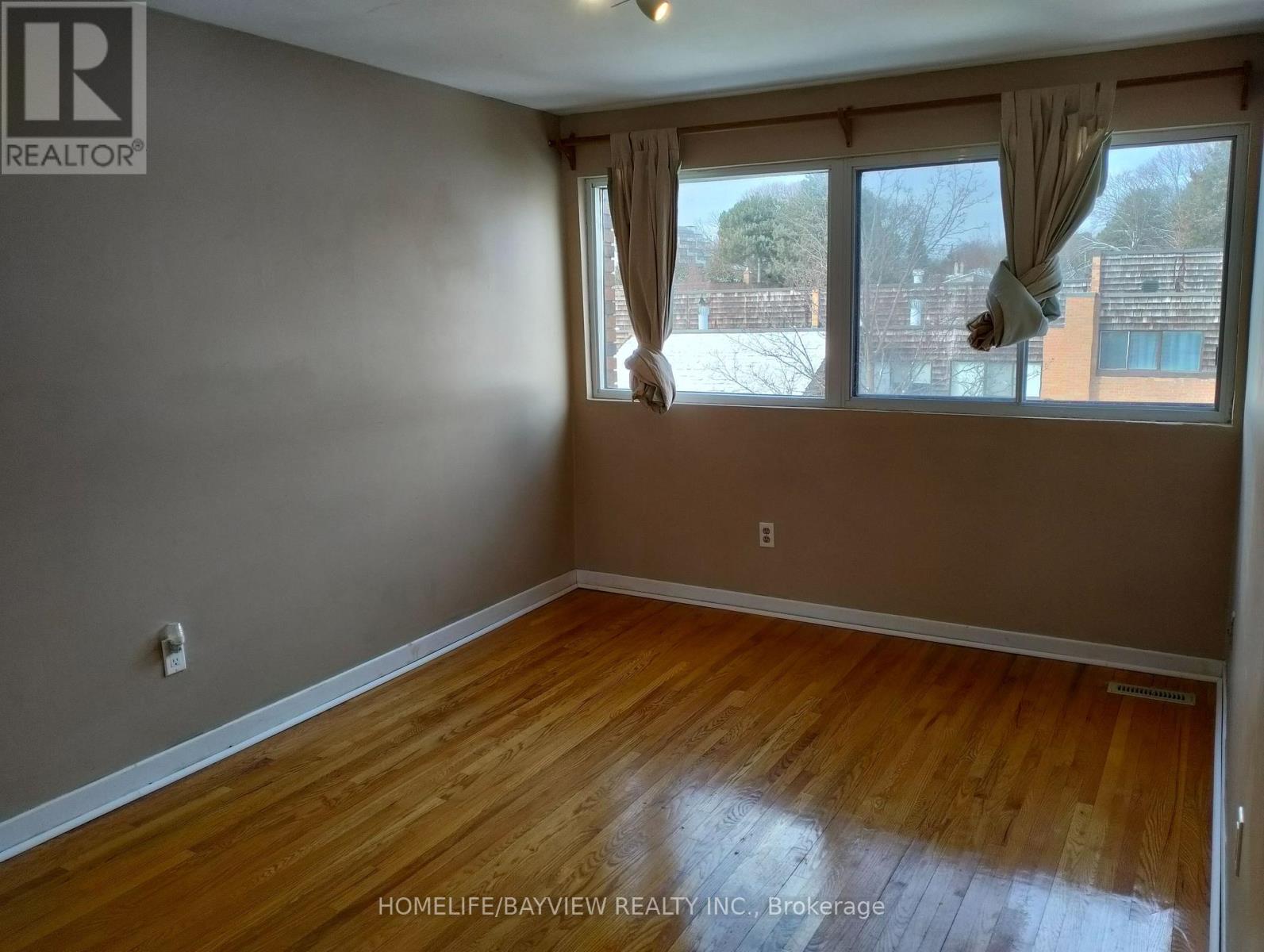 11 Laurie Shepway, Toronto, Ontario  M2J 1X7 - Photo 9 - C12745068