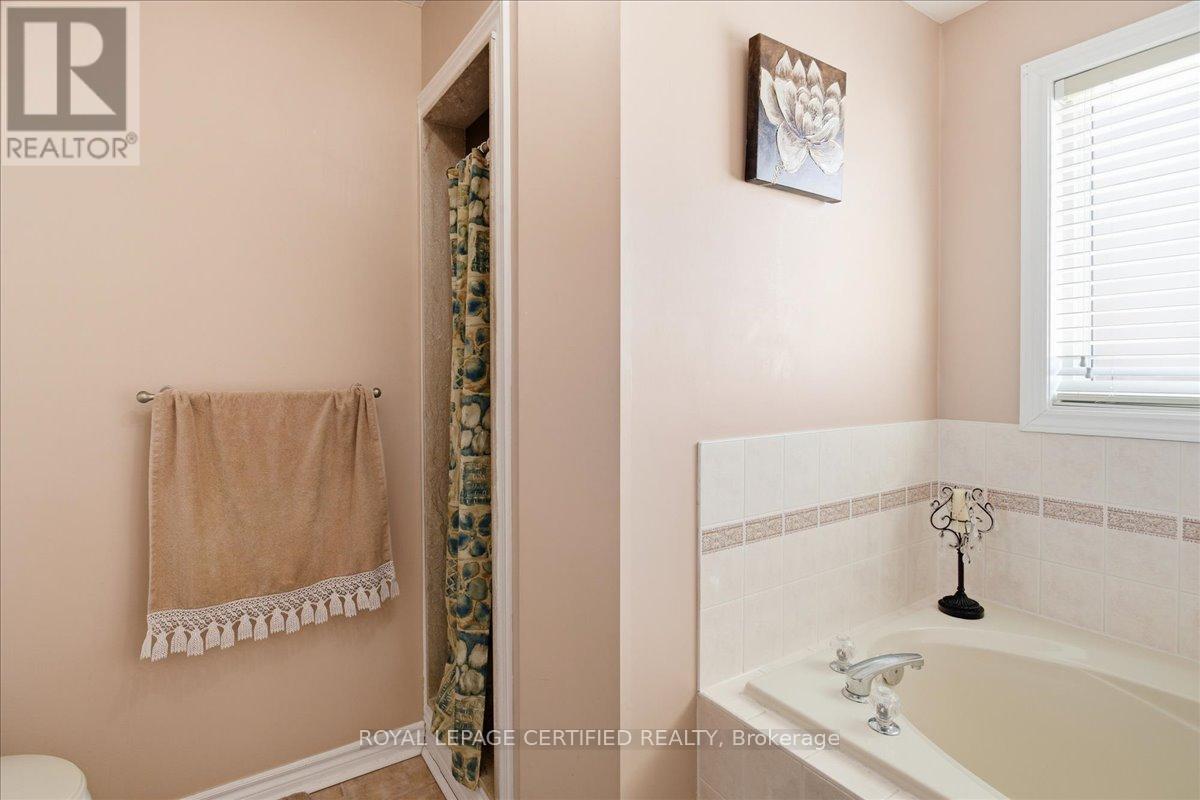 154 Country Lane, Barrie (Painswick South), Ontario  L4N 0N1 - Photo 31 - S12743012