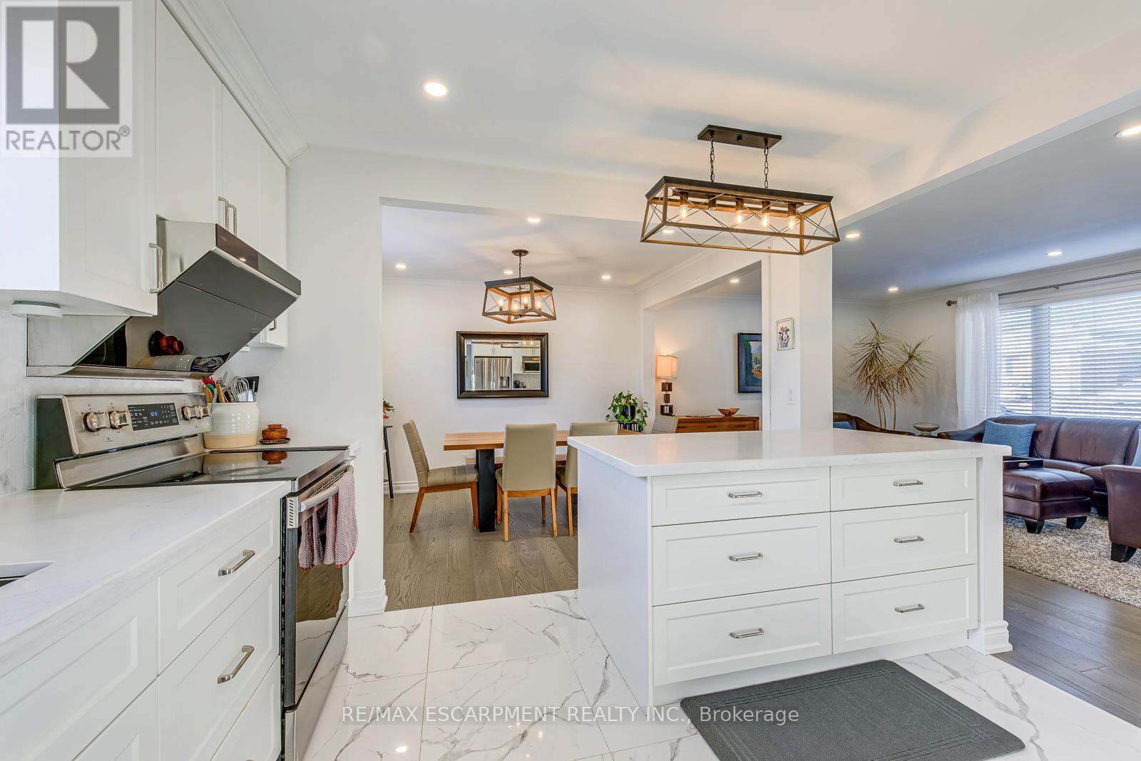 419 Yale Crescent, Oakville, Ontario  L6L 3L7 - Photo 16 - W12745558