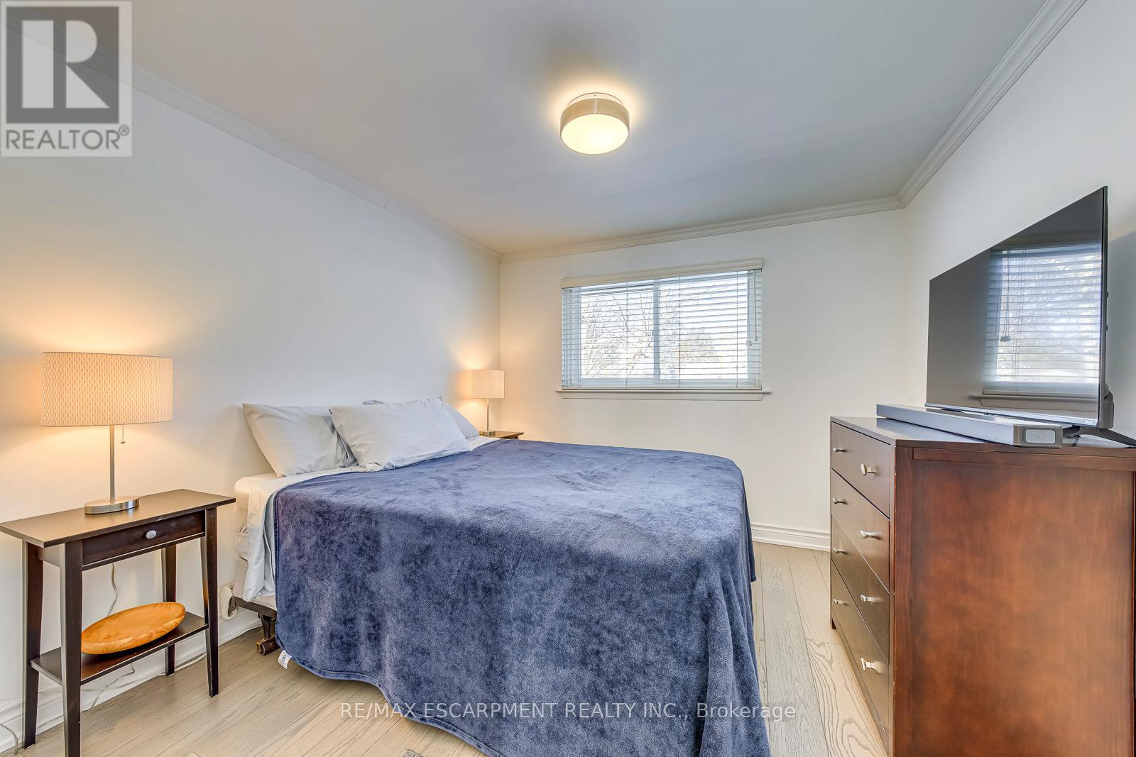 419 Yale Crescent, Oakville, Ontario  L6L 3L7 - Photo 24 - W12745558