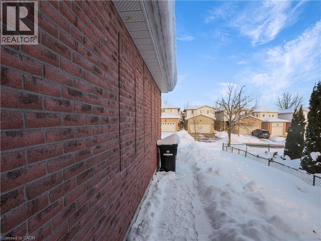 67 Northmanor Crescent, Kitchener, Ontario  N2N 3C2 - Photo 5 - 40793762