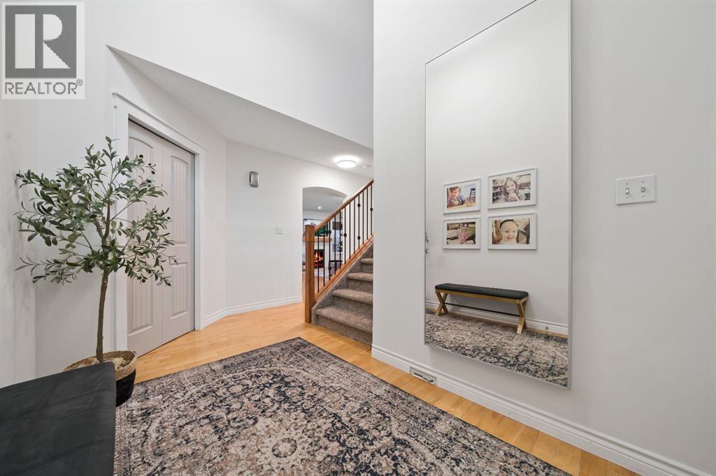 61 White Pelican Way, Lake Newell Resort, Alberta  T1R 0X5 - Photo 3 - A2278962