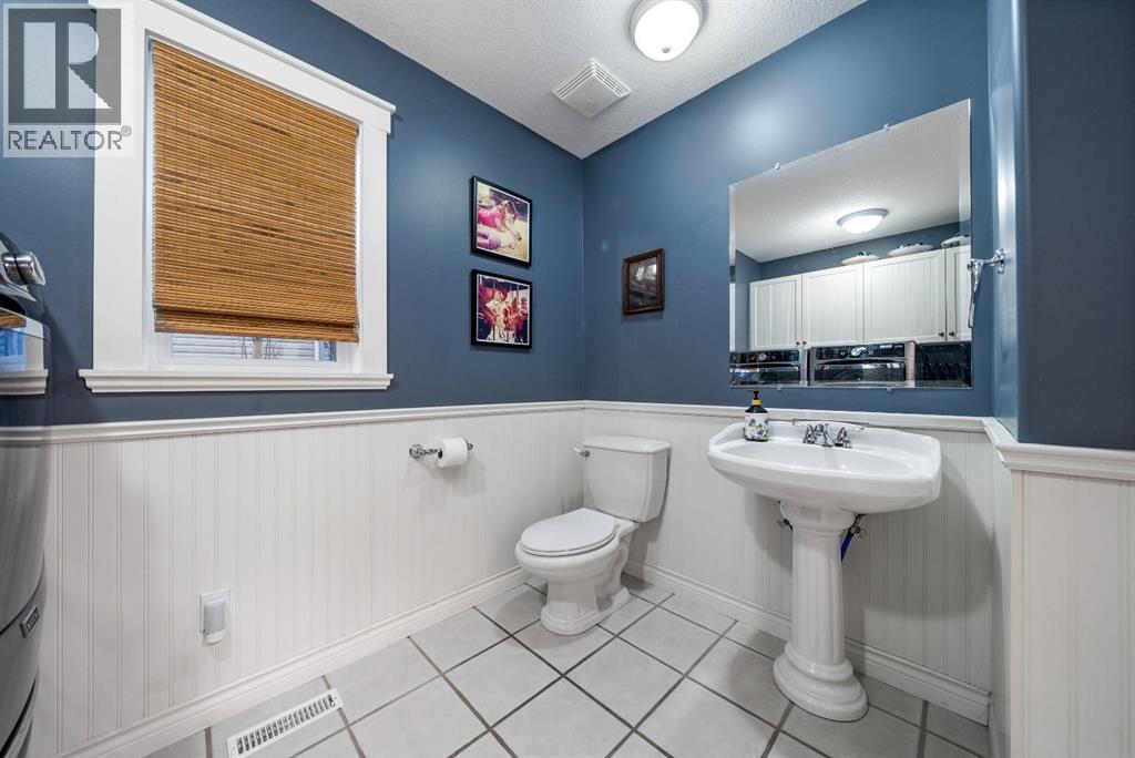 61 White Pelican Way, Lake Newell Resort, Alberta  T1R 0X5 - Photo 18 - A2278962