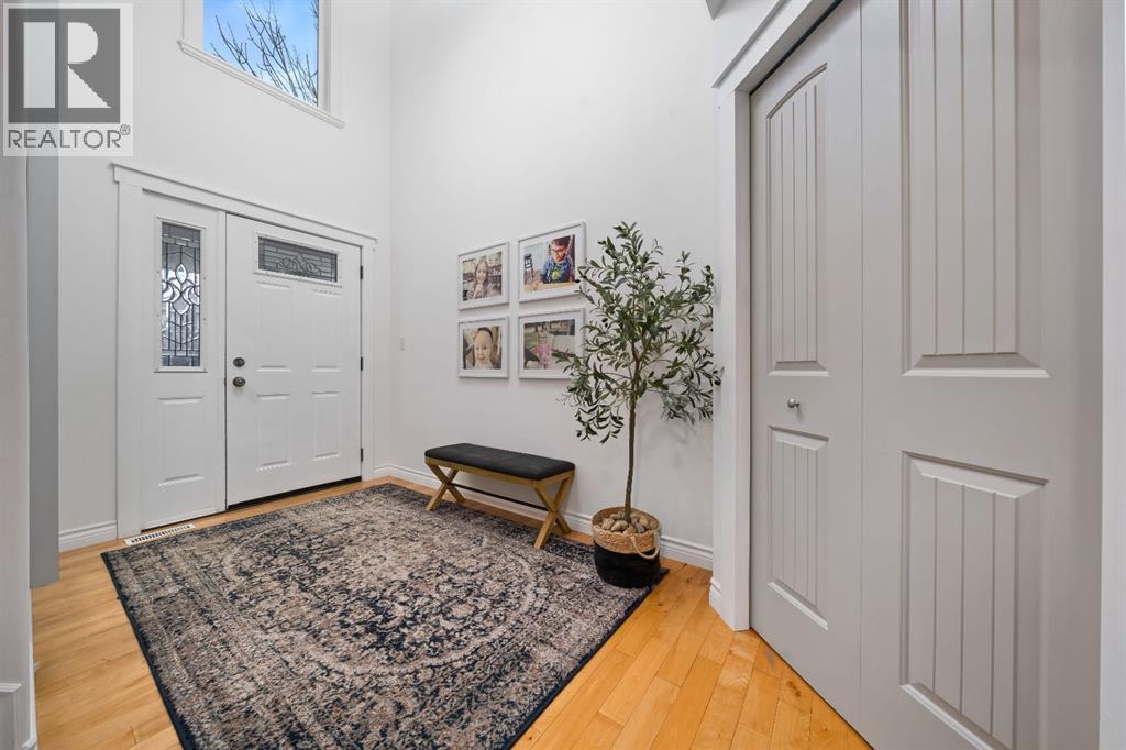 61 White Pelican Way, Lake Newell Resort, Alberta  T1R 0X5 - Photo 2 - A2278962