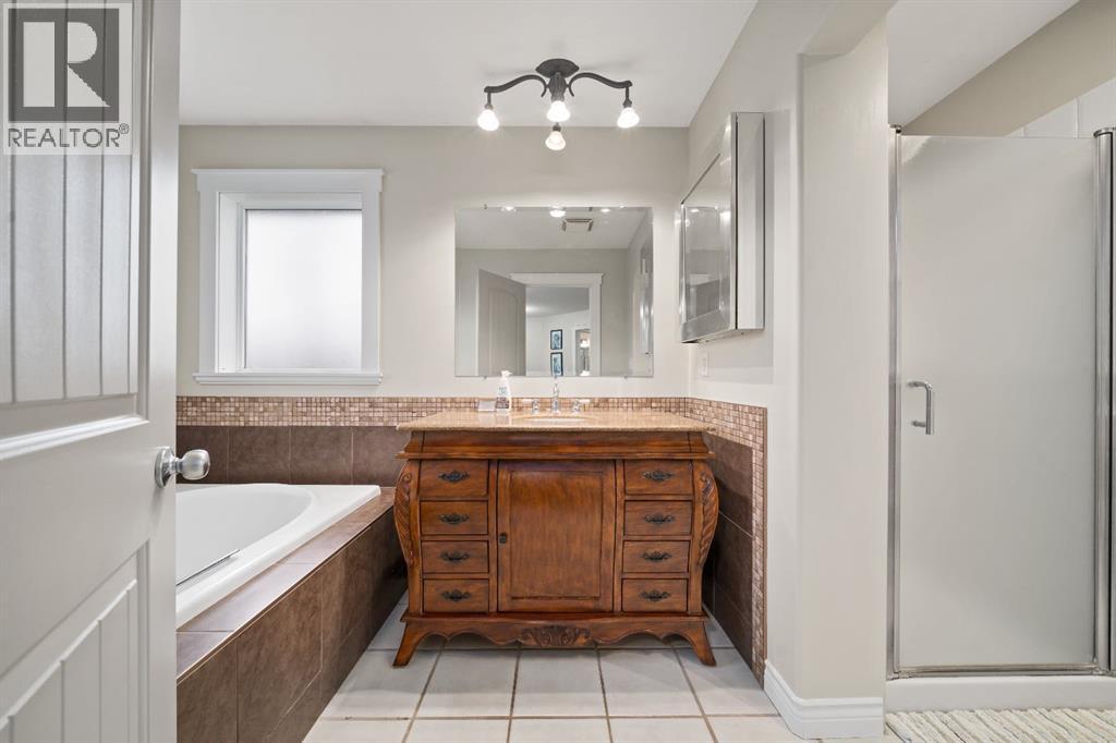 61 White Pelican Way, Lake Newell Resort, Alberta  T1R 0X5 - Photo 32 - A2278962