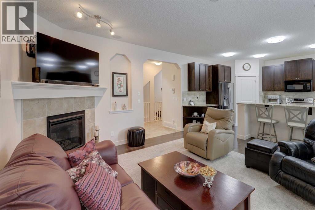 1210 Kingston Crescent Se, Airdrie, Alberta  T4A 0E9 - Photo 2 - A2279394