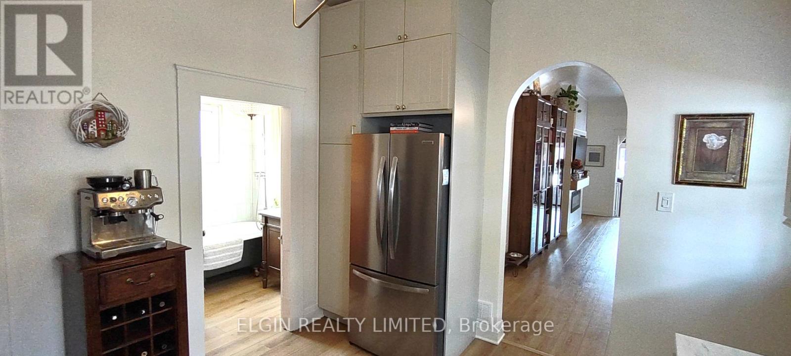 84 Pleasant Avenue, St. Catharines, Ontario  L2R 1Y1 - Photo 23 - X12742104