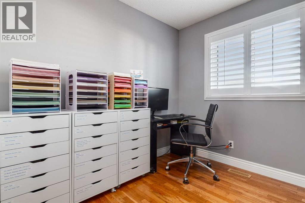 5248 Martin Crossing Drive Ne, Calgary, Alberta  T3J 3R5 - Photo 14 - A2282154