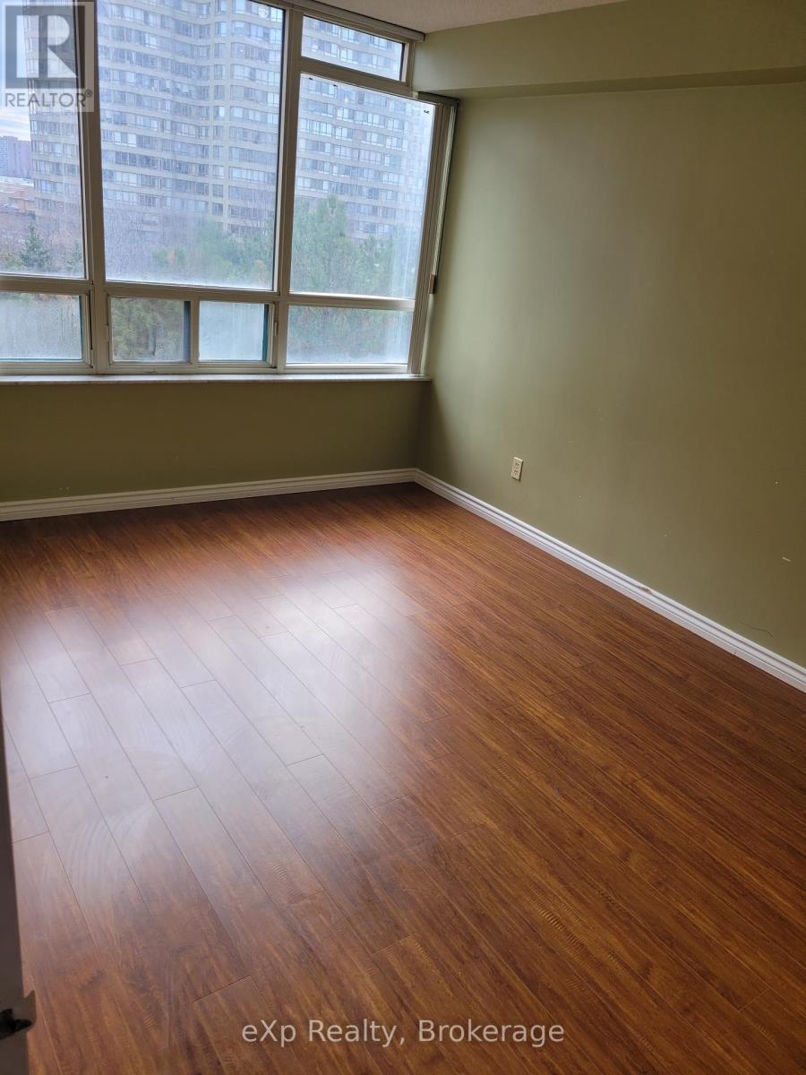 510 - 265 Enfield Place, Mississauga, Ontario  L5B 3Y7 - Photo 12 - W12712590