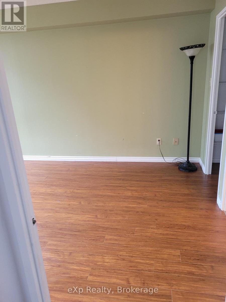 510 - 265 Enfield Place, Mississauga, Ontario  L5B 3Y7 - Photo 11 - W12712590