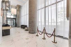 501 - 950 Portage Parkway, Vaughan, Ontario  L4K 0J7 - Photo 12 - N12745584